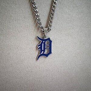 Detroit Tigers Necklace - 5mm Cuban - 22" Chain - MLB Baseball - Gift for Him